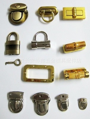 廠家直銷鋅合金狗扣鉤扣 箱包服裝配件優(yōu)選，東莞長(zhǎng)安協(xié)鑫專注品質(zhì)與價(jià)格優(yōu)勢(shì)